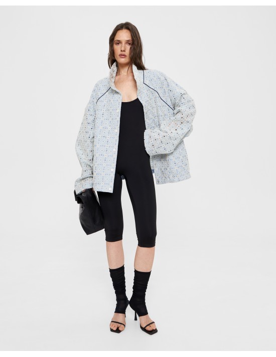 Перфорированный бомбер из хлопка в голубом цвете