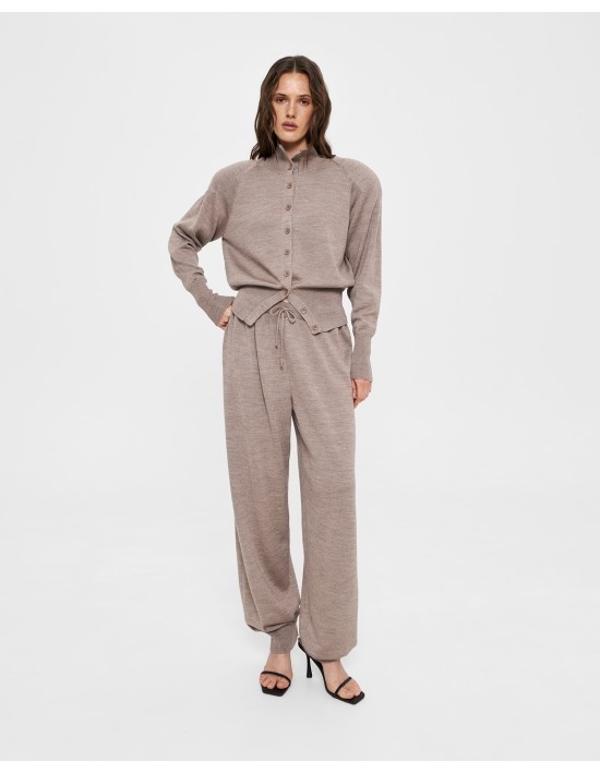 Треники из вязаного трикотажа в кофейном цвете