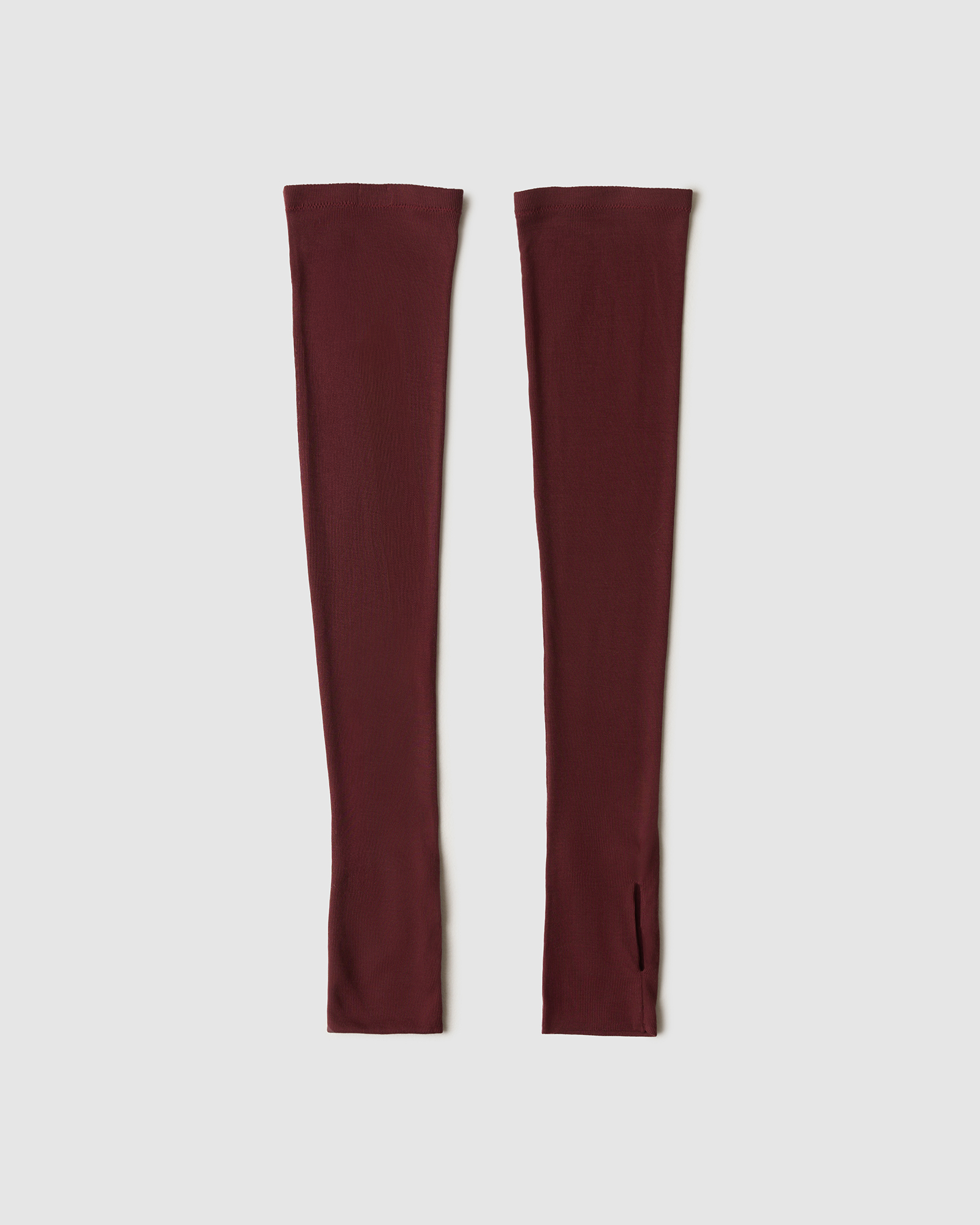 Манжеты из тонкого трикотажа в бордовом цвете