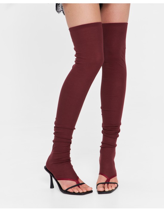 Чулки из тонкого трикотажа в бордовом цвете
