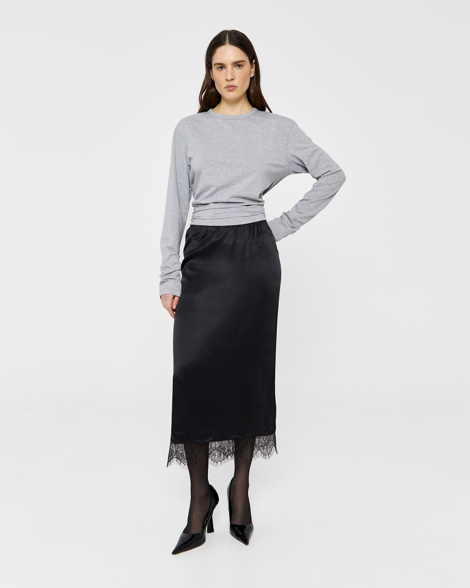 Юбка - подъюбник с кружевом в чёрном цвете