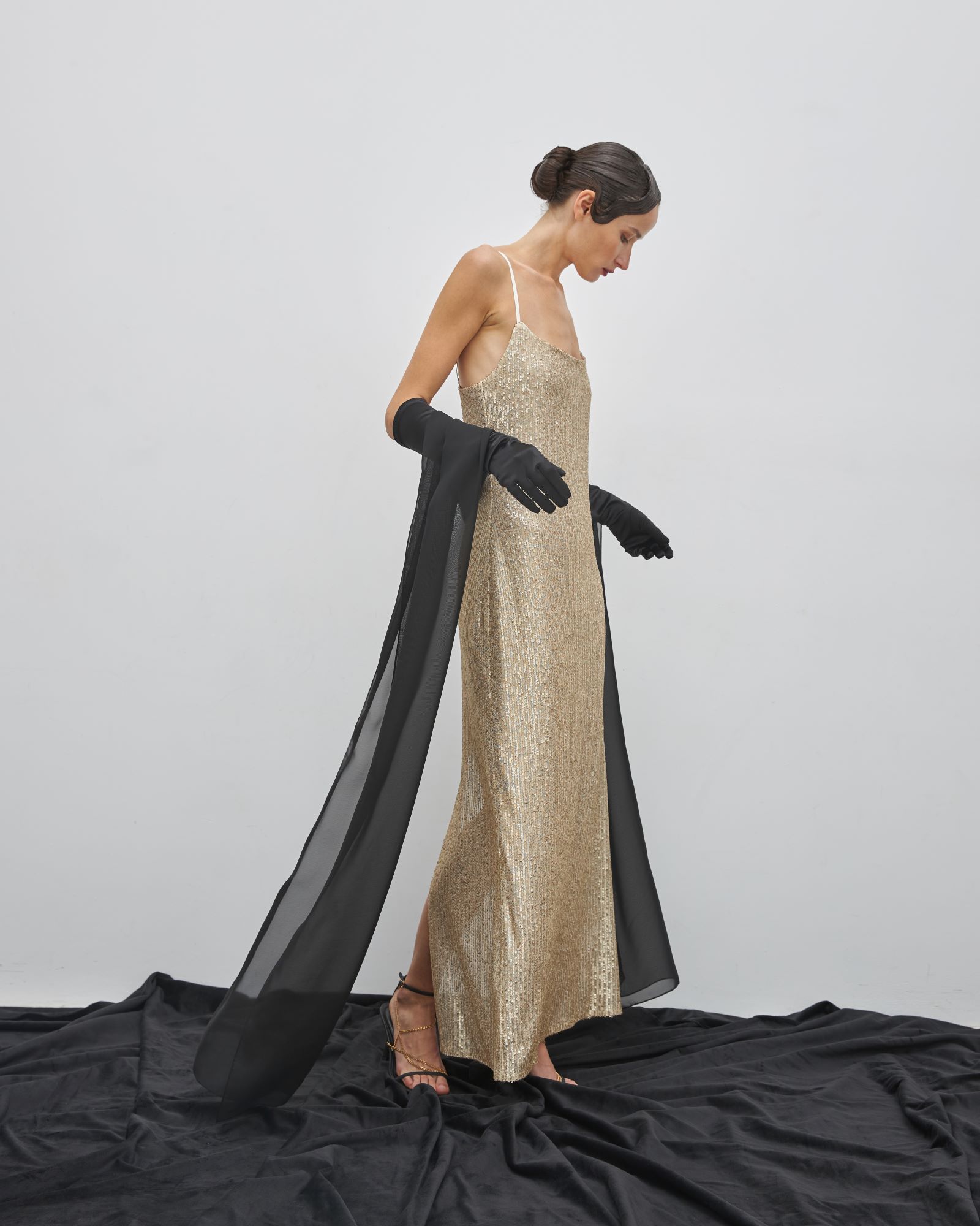 Платье - комбинация naked в золотом цвете