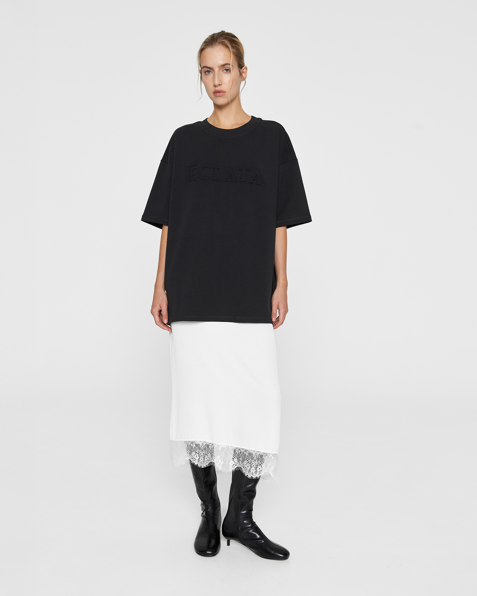 Футболка ECLATA в чёрном цвете -2025-11-04 -2024-09-21 -COMMING SOON Футболка ECLATA в чёрном цвете 123333